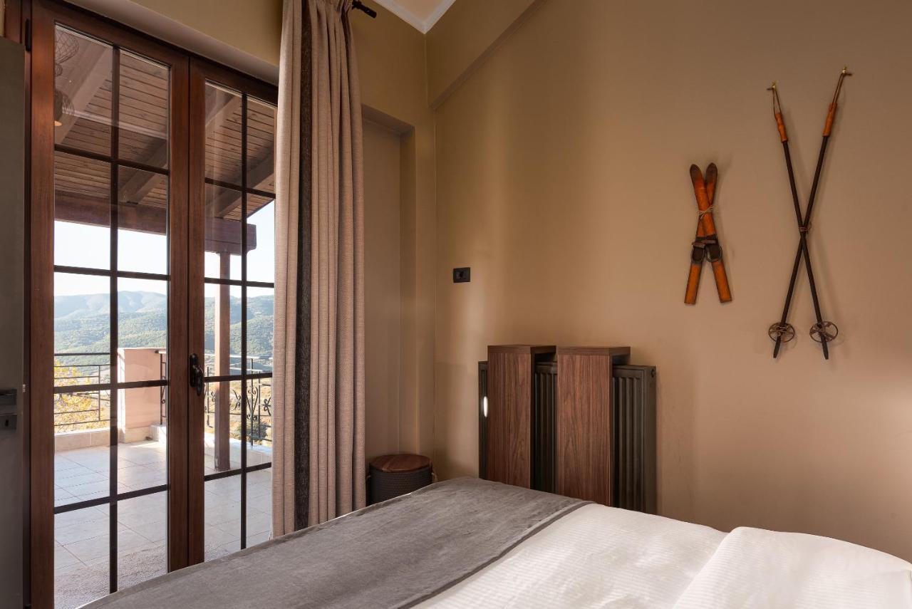 Gm Luxury Suites Kalavryta Exterior foto